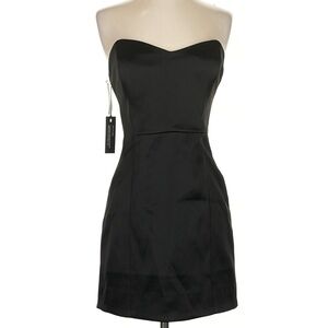$198 Aritzia Babaton Dazzle Satin Strapless Dress